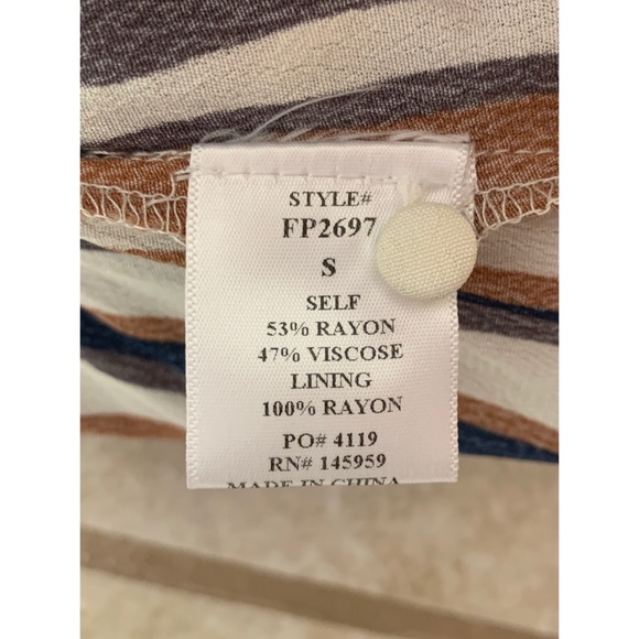 Dress Forum Stripe Halter Pant Jumpsuit - Picture 4 of 6